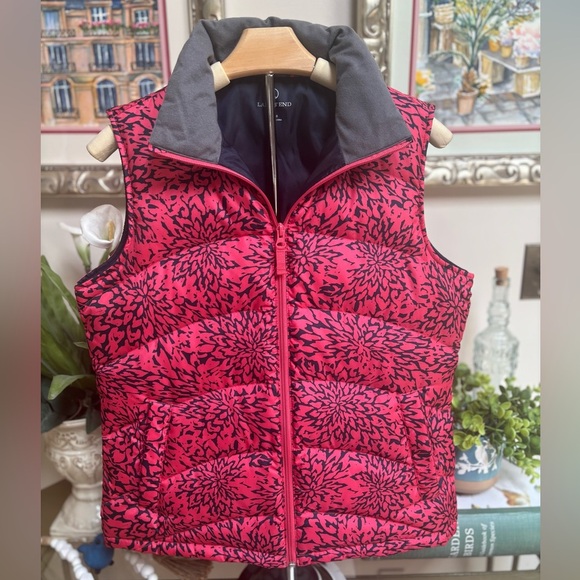 LANDS END Down Filled Puffer Vest Quilted Rose Print Ski Winter Hiking Wear Sz S - Picture 1 of 6